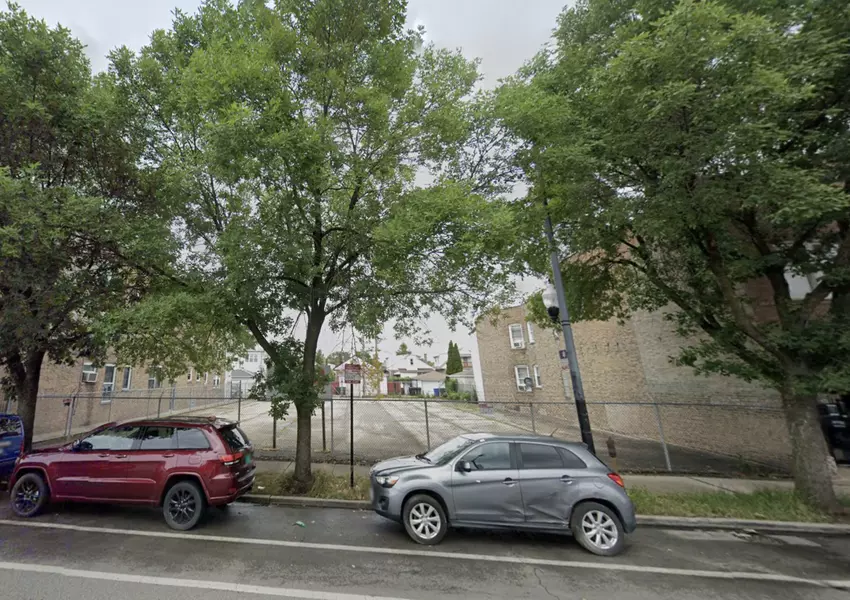 4918-22 W Diversey AVE, Chicago, IL 60639