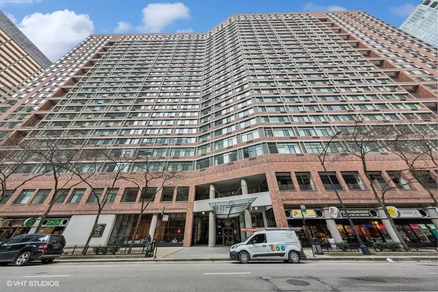 Chicago, IL 60611,211 E Ohio ST #822