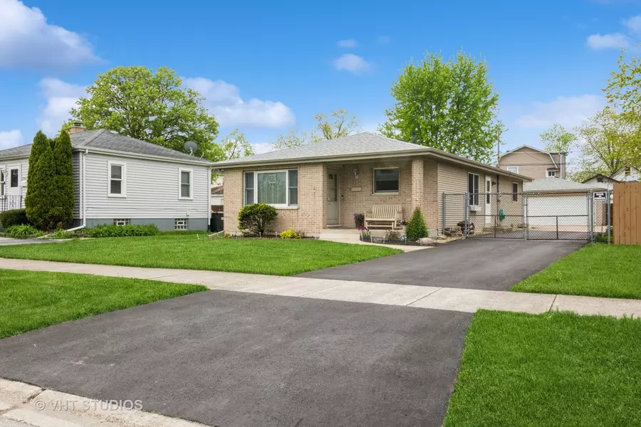 2734 Jackson AVE, South Chicago Heights, IL 60411