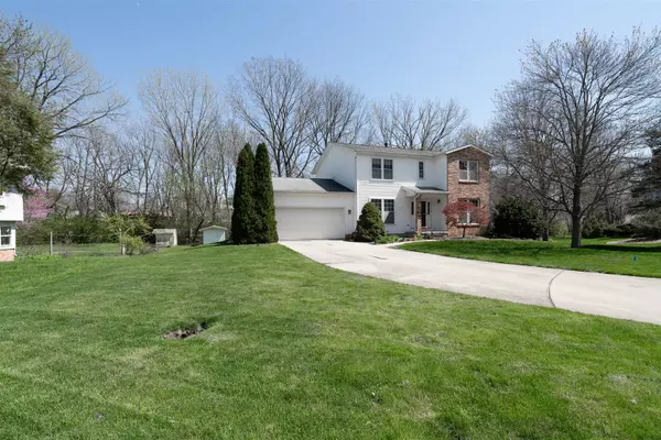 Normal, IL 61761,1202 Timber Ridge CT