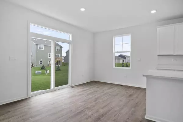 Bartlett, IL 60103,1340 Tiger Lily DR