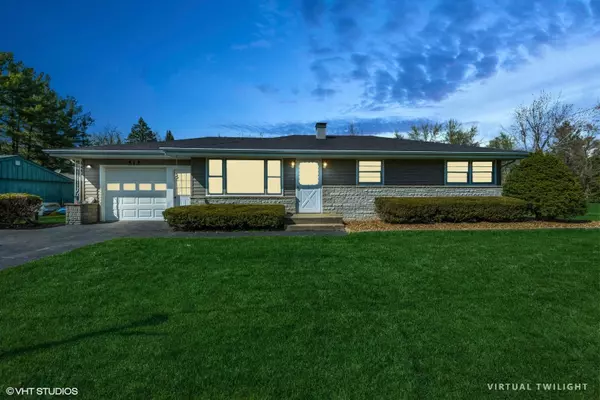 512 Engels PL, Spring Grove, IL 60081