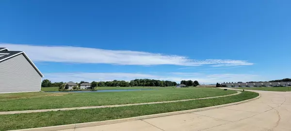 Urbana, IL 61802,611 N Beacon Hill CIR
