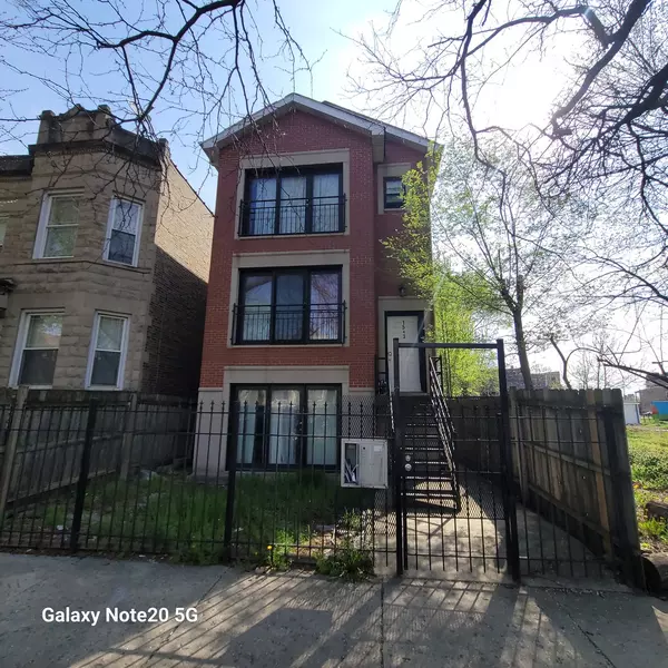 1543 S SPAULDING AVE, Chicago, IL 60623