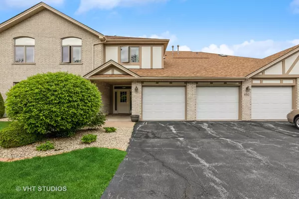 Tinley Park, IL 60477,6512 Pine Trail LN #3