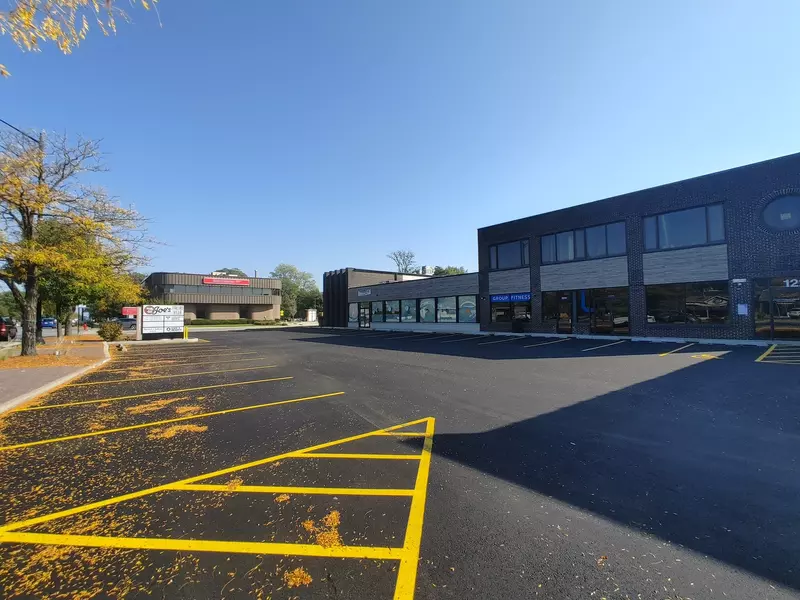 12201 S Harlem AVE #12201-12211, Palos Heights, IL 60463