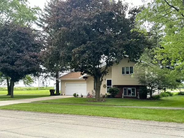 Herscher, IL 60941,488 Bossert ST