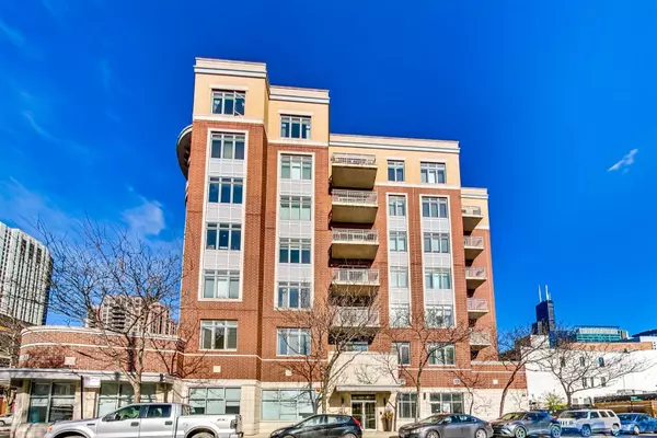 657 W Fulton ST #210, Chicago, IL 60661