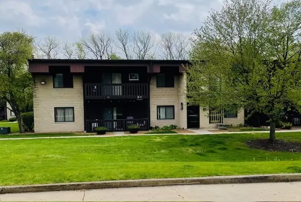 1109 E Division ST #2C,  Lockport,  IL 60441