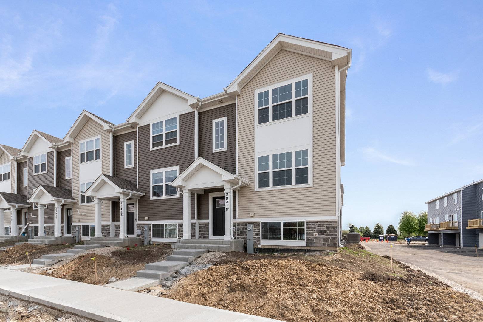Wonder Lake, IL 60097,2041 Sassafras WAY #F