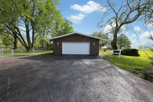 Oswego, IL 60543,8 Herren LN