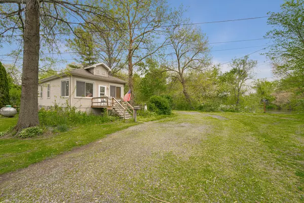 Momence, IL 60954,3201 N 16840e RD