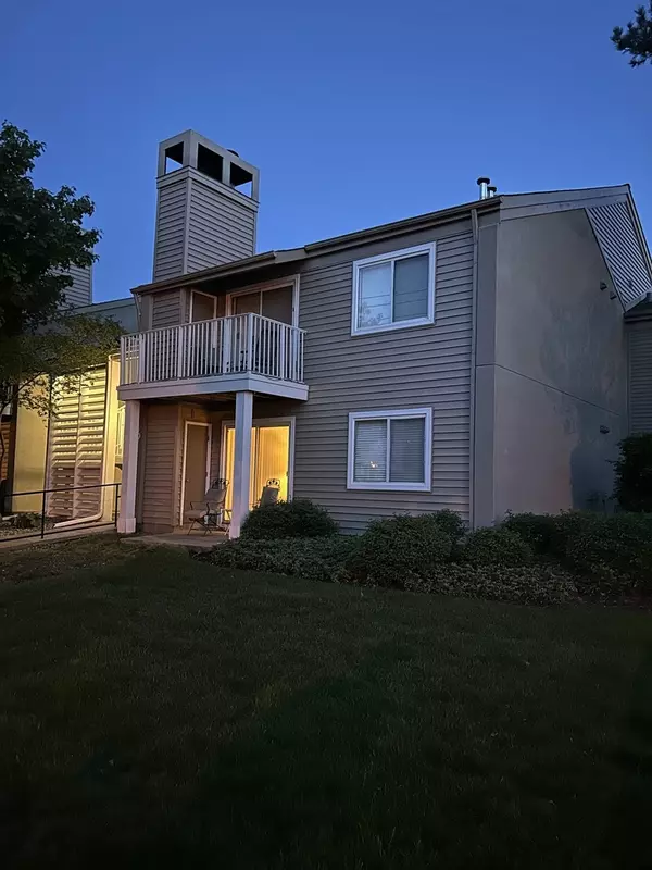 49 Orchard TER #2,  Lombard,  IL 60148