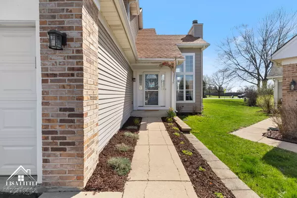 Oswego, IL 60543,508 Creekside CT