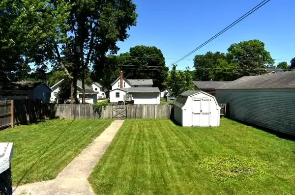 Sterling, IL 61081,408 8th AVE
