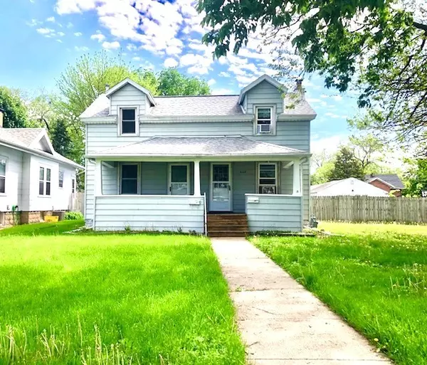 408 8th AVE, Sterling, IL 61081