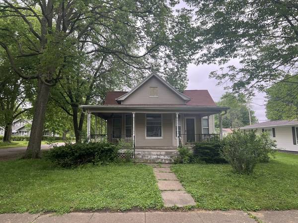 220 W Race ST,  San Jose,  IL 62682