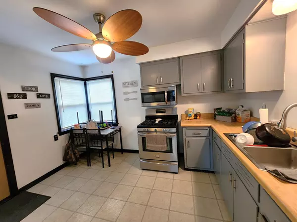 Broadview, IL 60155,2617 S 12th AVE