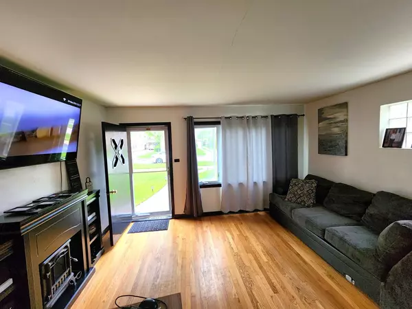 Broadview, IL 60155,2617 S 12th AVE