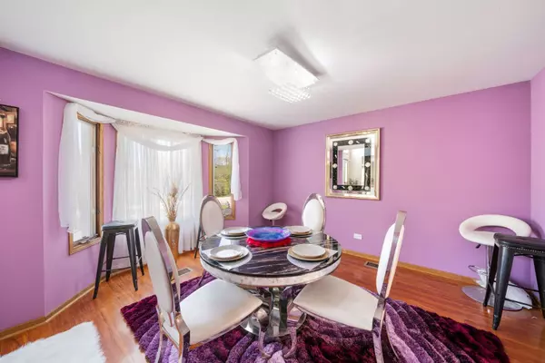 Country Club Hills, IL 60478,4807 Sunset LN