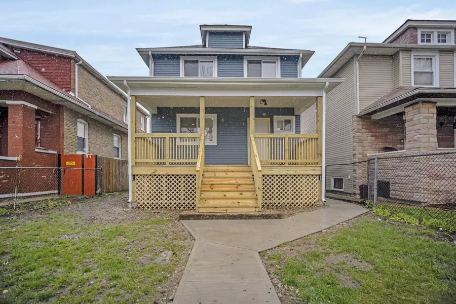 5219 W Monroe ST, Chicago, IL 60644