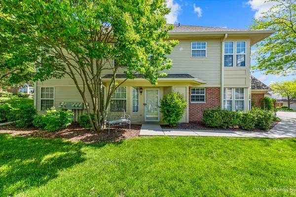 Crystal Lake, IL 60014,608 Plum CT #A