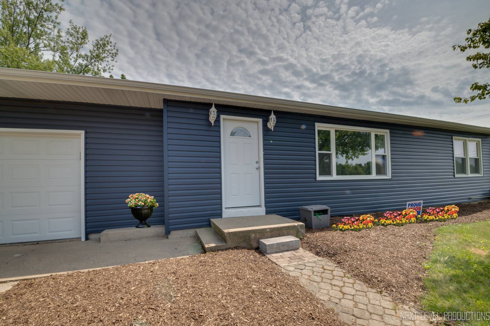 605 James CT, Marengo, IL 60152
