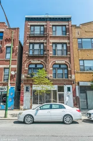 1423 N Ashland AVE #401, Chicago, IL 60622