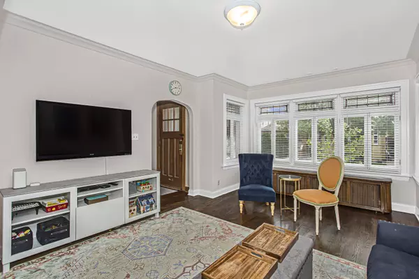 Berwyn, IL 60402,2526 Elmwood AVE