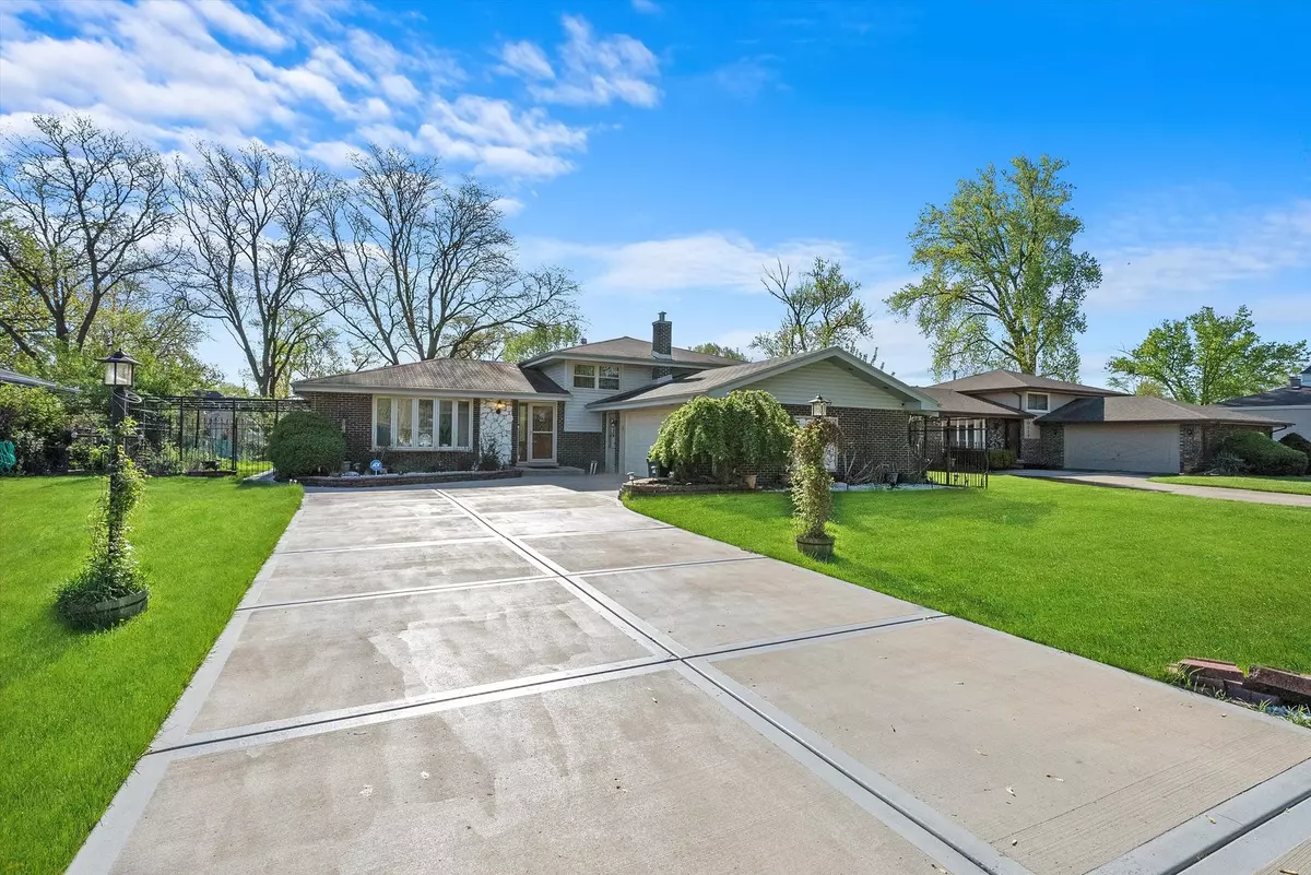 Palos Hills, IL 60465,10115 S 82nd AVE