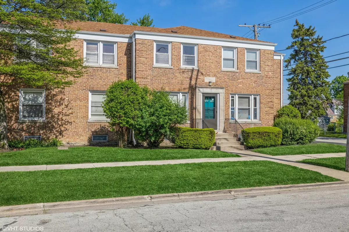 Broadview, IL 60155,2211 S 10TH AVE #26