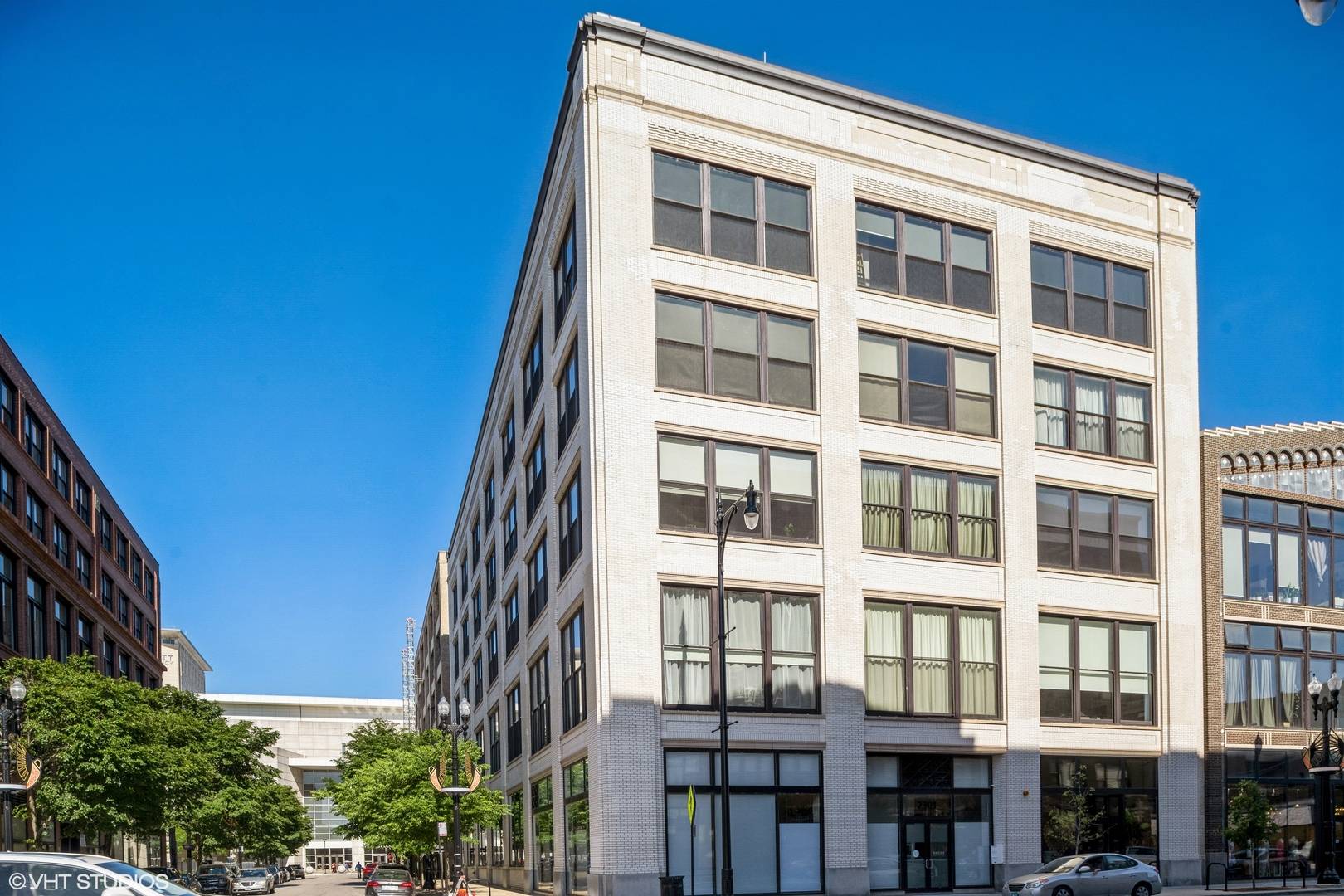 2303 S MICHIGAN AVE #310,  Chicago,  IL 60616