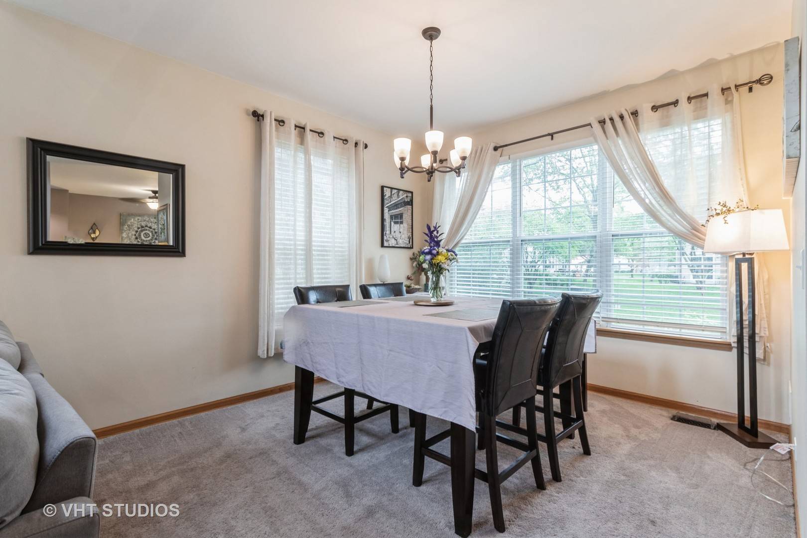 Grayslake, IL 60030,649 Shakespeare DR