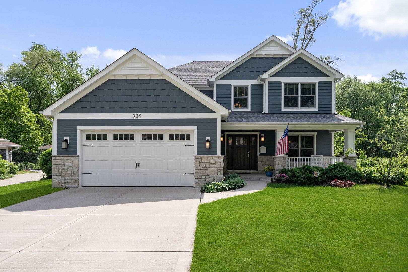 339 S Fairfield AVE, Lombard, IL 60148