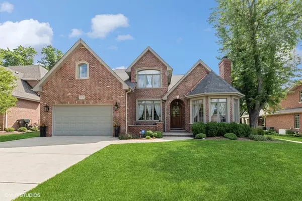 1313 N Chicago AVE, Arlington Heights, IL 60004