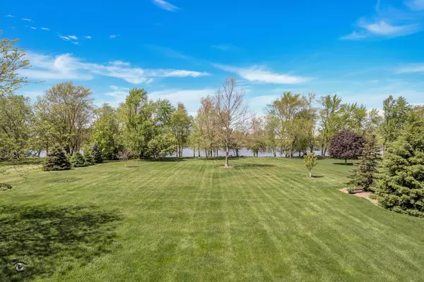 St. Anne, IL 60964,1498 BITTERSWEET DR