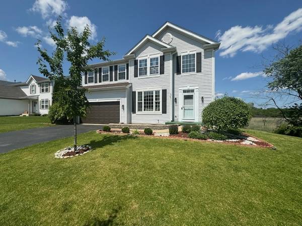 149 E Old Mill TRL, Antioch, IL 60002