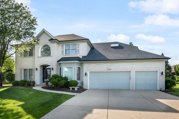 1543 Branford LN, Naperville, IL 60564