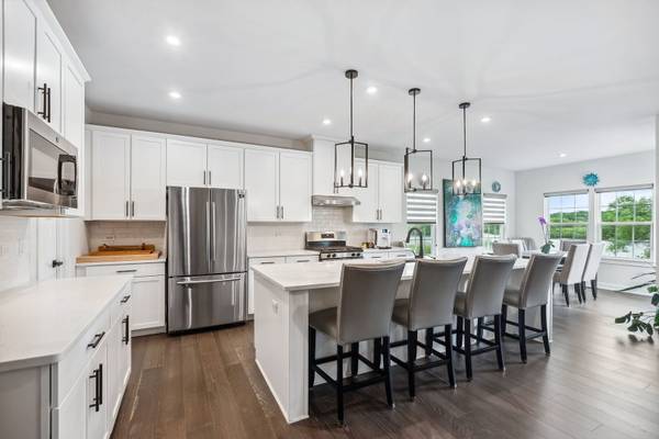 Antioch, IL 60002,1866 White Lake DR