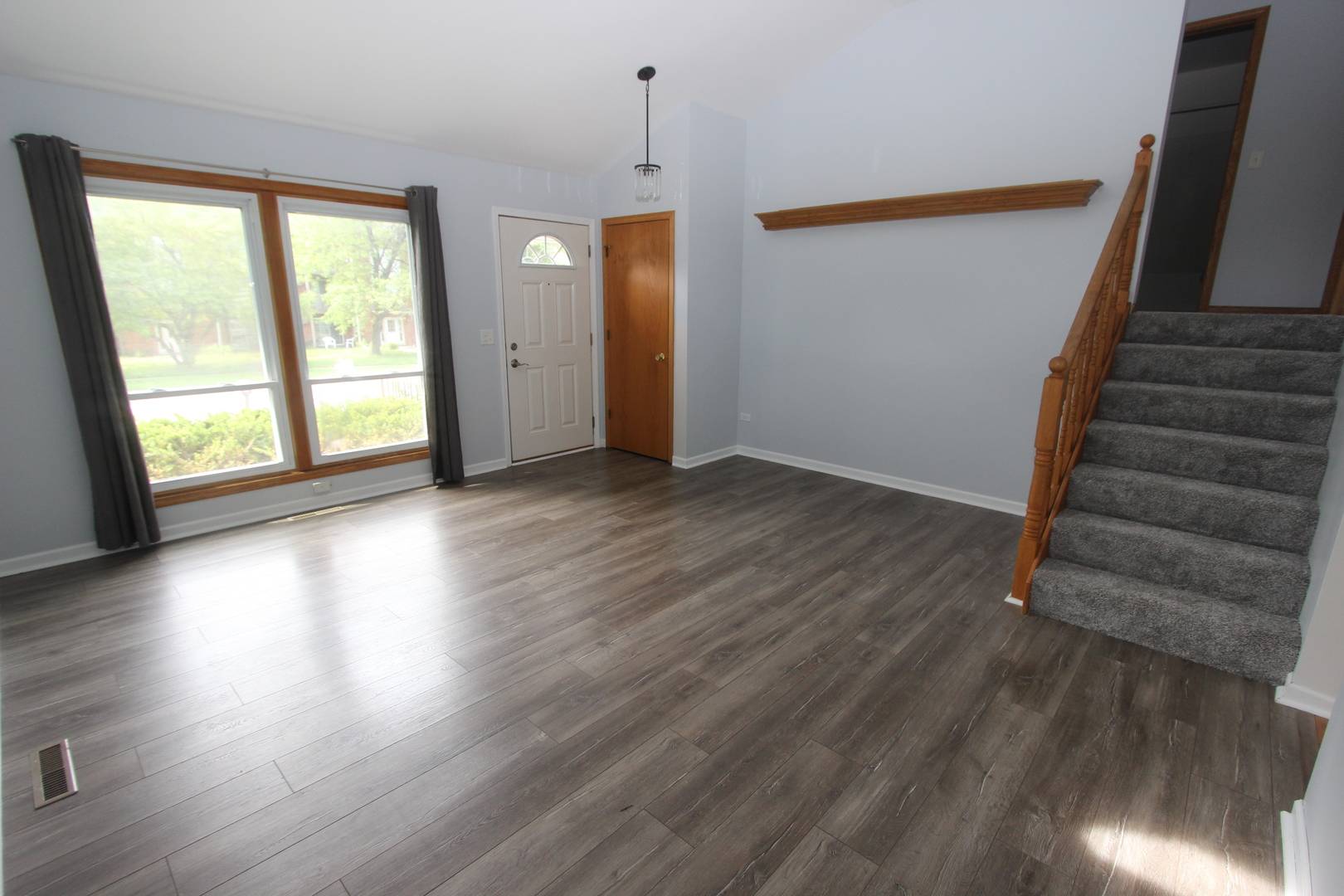 Woodstock, IL 60098,763 Saint Johns RD