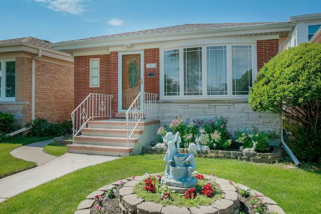 Harwood Heights, IL 60706,7513 W Strong ST