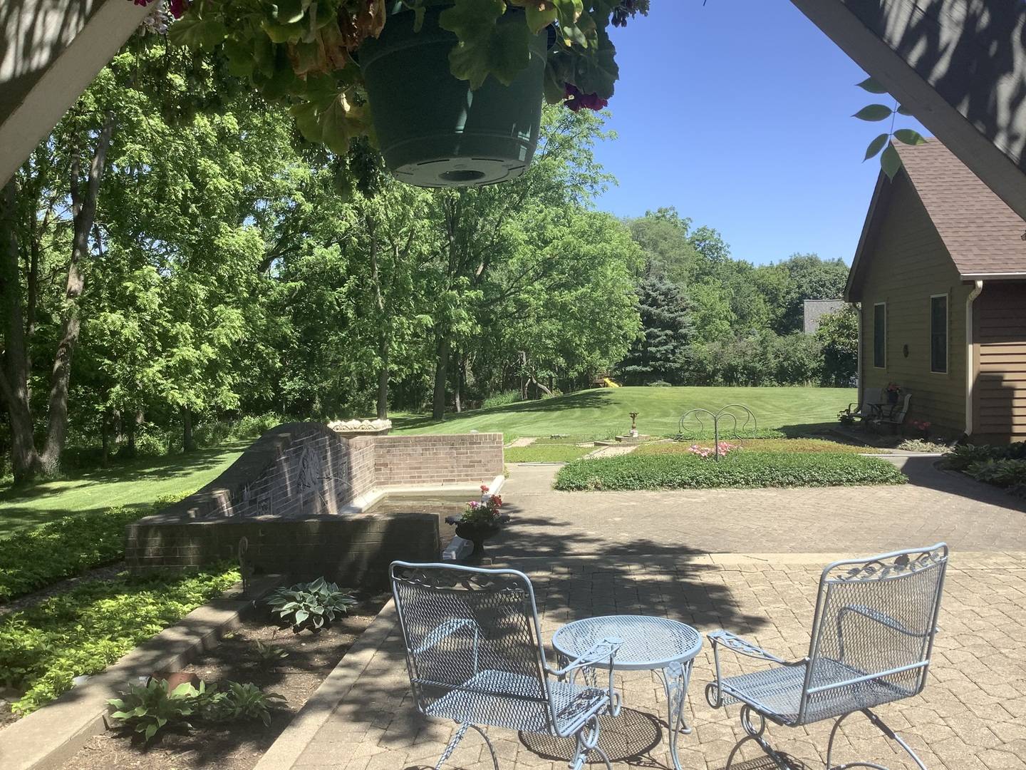 St. Charles, IL 60175,41W594 Hunters Hill DR