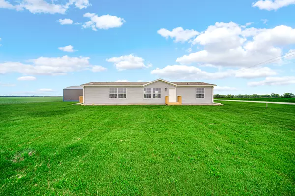 9 E 7500s RD, Chebanse, IL 60922