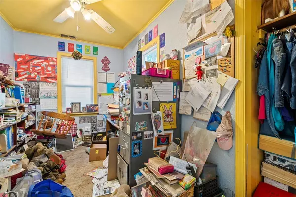 Round Lake Beach, IL 60073,1326 N Poplar AVE