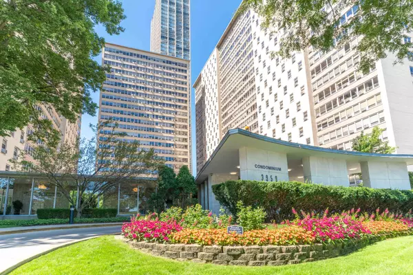 3950 N Lake Shore DR #2316, Chicago, IL 60613