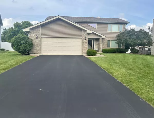 Bartlett, IL 60103,869 Kent CIR