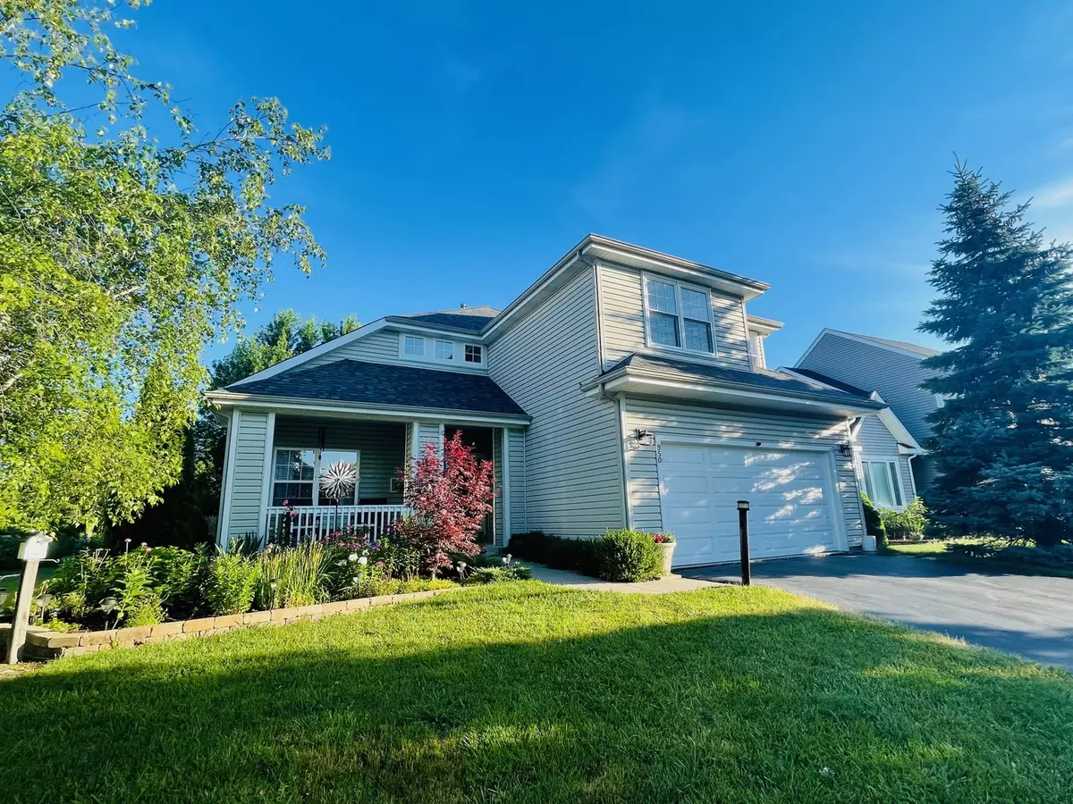 Round Lake, IL 60073,950 School CT