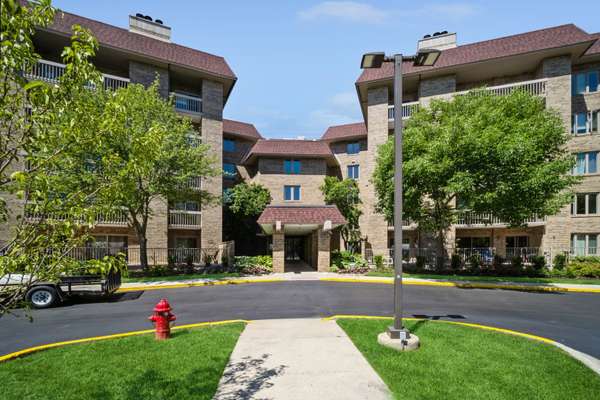 1280 Rudolph RD #5H,  Northbrook,  IL 60062