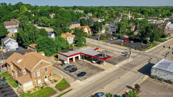 St. Charles, IL 60174,201 S 2nd ST