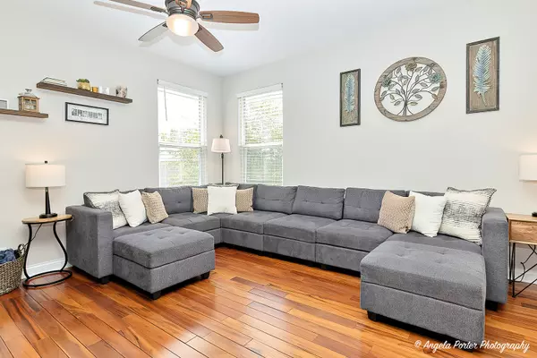 Lakemoor, IL 60051,Address not disclosed
